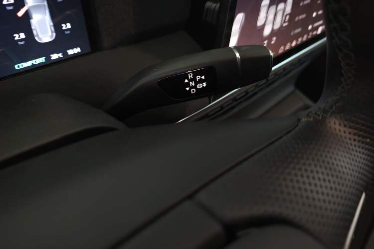 Used XPeng G6 2023 700 Four-Wheel Drive Performance Max