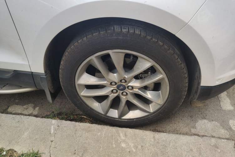 Used Ford Edge 2016 EcoBoost 245 Four-Wheel Drive Titanium 7-Seater