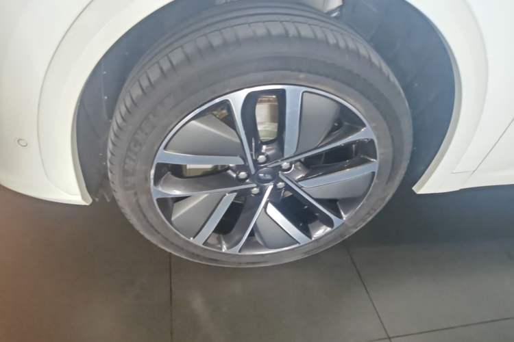 Used Li Auto L7 2023 Pro Model
