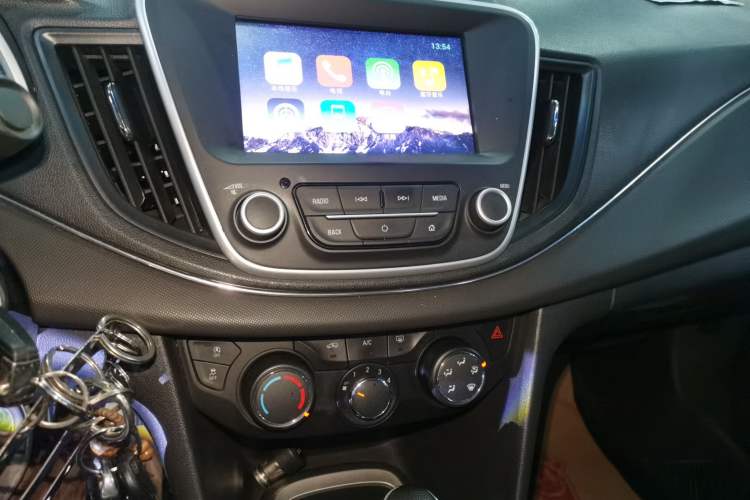 Used Chevrolet Cavalier 2019 320 Automatic Xinyue Edition Audio And AC Panel