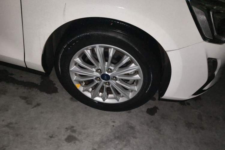 Used Ford Focus 2019 Hatchback EcoBoost 180 Automatic Trendy Model