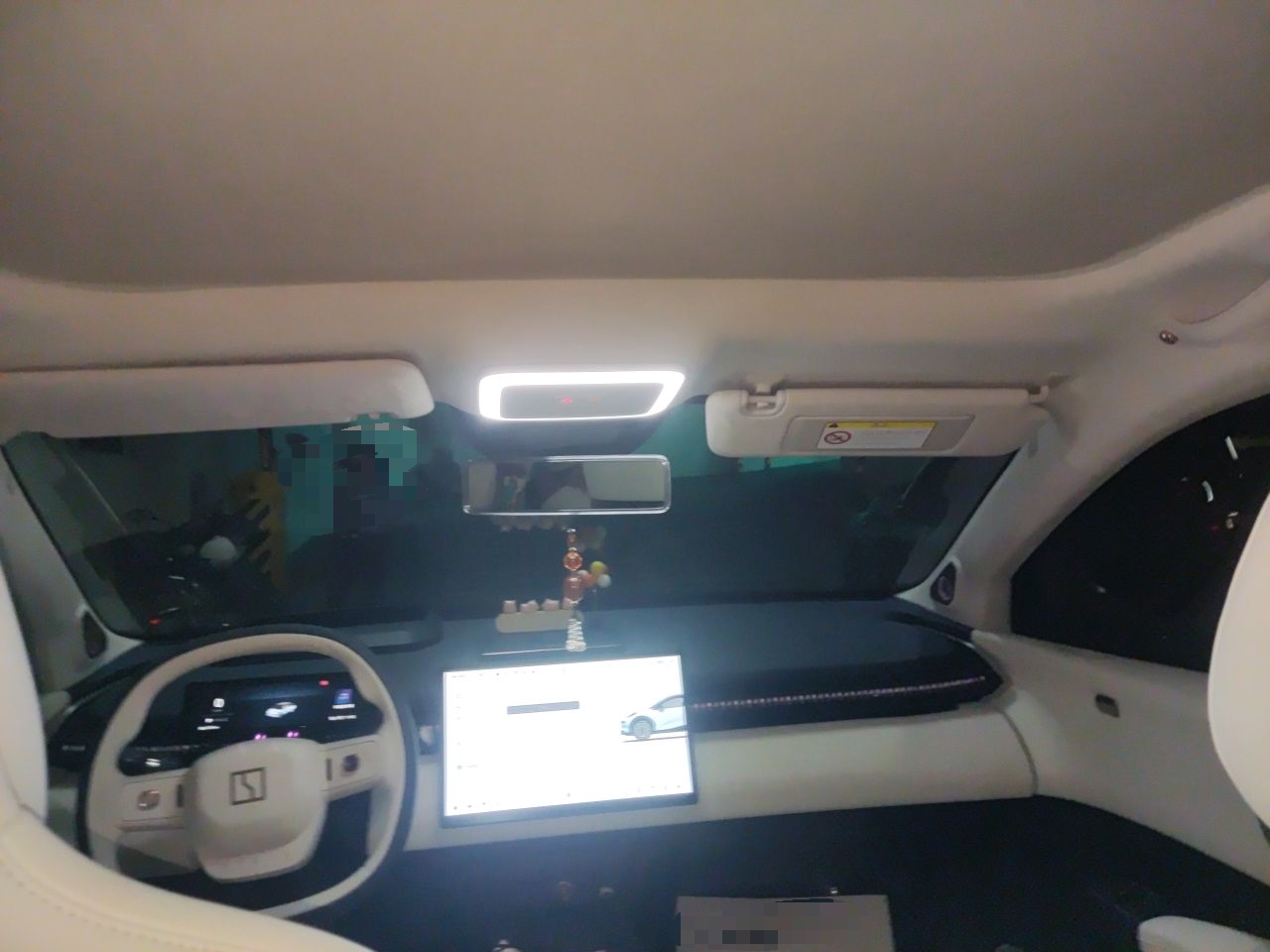 Zeekr X 2023 Rear-Drive YOU Edition 4 Seats — снимка 18