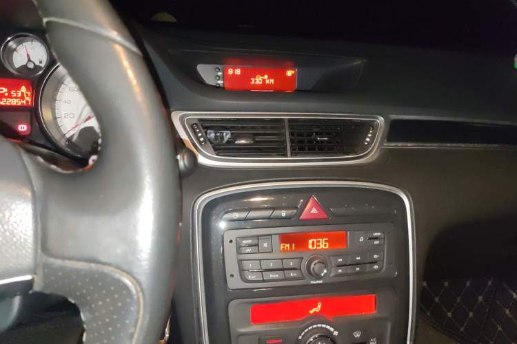 Used Peugeot 308 2014 Enjoyment Edition Classic 1.6L Automatic Fashion Model
