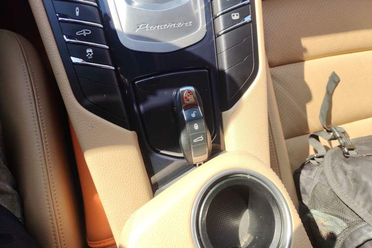 Used Porsche Panamera 2014 Panamera S E-Hybrid 3.0T