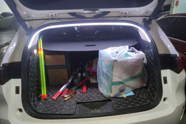 Used Wey VV7 2017 2.0T Ultra-Luxury Version Trunk