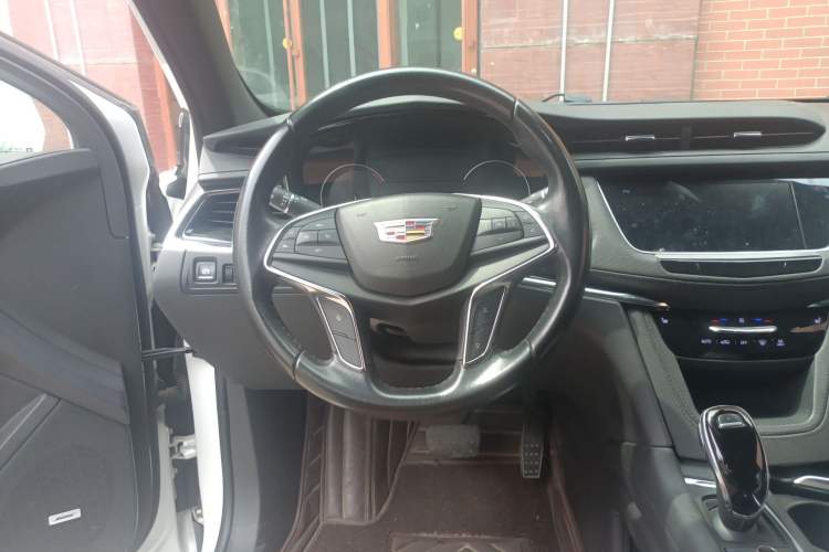 Used Cadillac XT5 2020 Revised Version 28T Luxury Edition