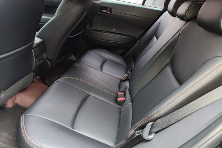 Used Toyota Corolla Cross 2026 Model 2.0L Smart Electric Hybrid Dual-Engine Pioneer Edition
