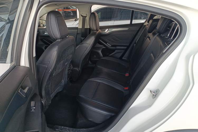 Used Ford Focus Active 2020 EcoBoost 180 Automatic Titanium Edition Left Rear Seat