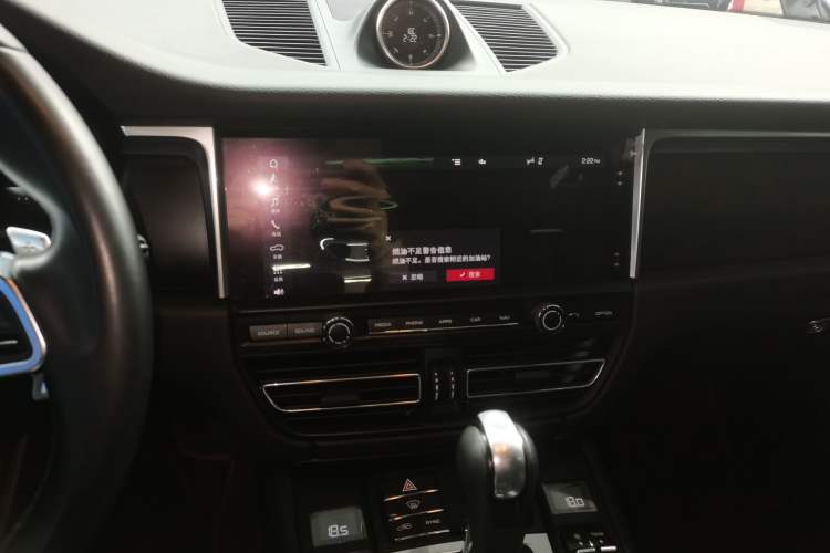 Used Porsche Macan 2021 Macan 2.0T