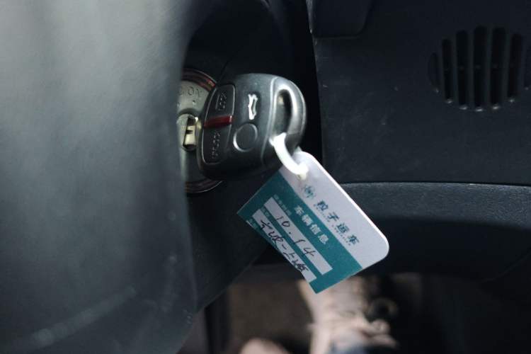 Used Mitsubishi Lancer EX 2016 1.8L Manual Black-and-White Retro Edition
