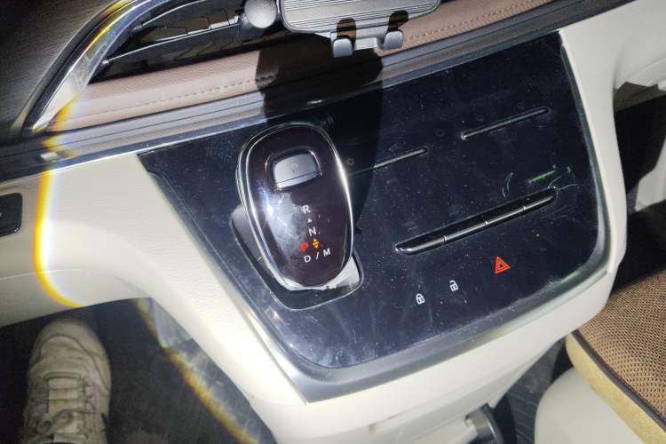 Used Buick GL8 2023 Land Executive Class Smart Enjoyment Model Gear Lever