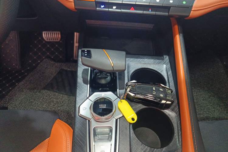 Used CHANGAN UNI-V 2023 1.5T Sport Edition
