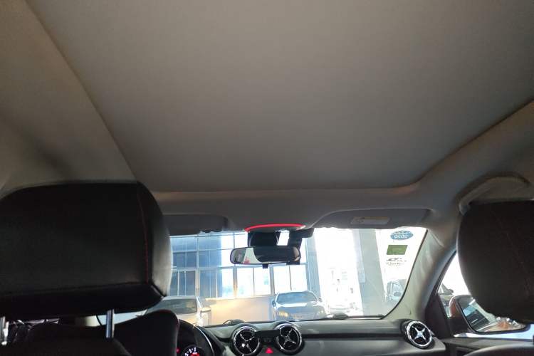 Used Soueast DX3 2016 1.5T CVT Flagship Model Headliner