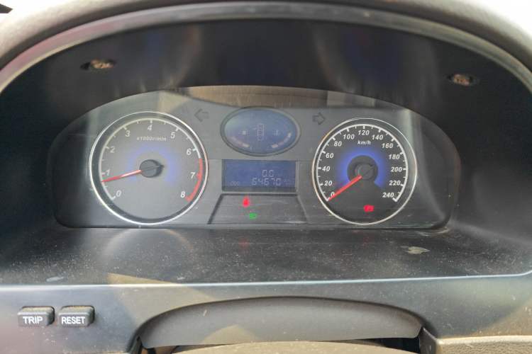 Used Geely Auto Classic Emgrand 2013 Sedan 1.5L Manual Entry-Level Model