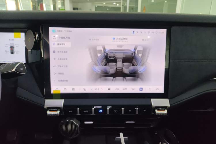 Used Deepal G318 2024 Four-Wheel-Drive Air Suspension Model
