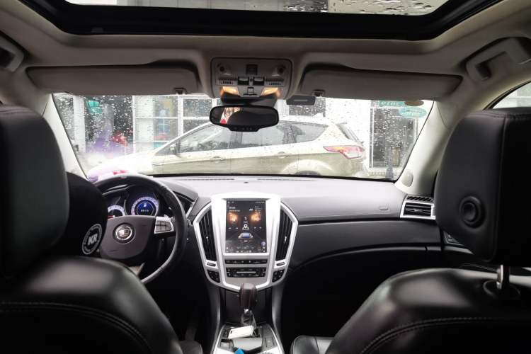 Used Cadillac SRX 2012 3.0L Comfort Model