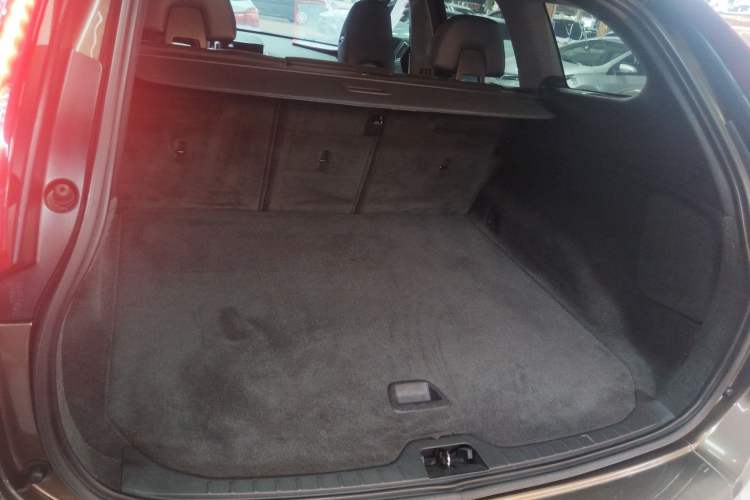 Used Volvo XC60 2015 T5 Smart Upgrade Model