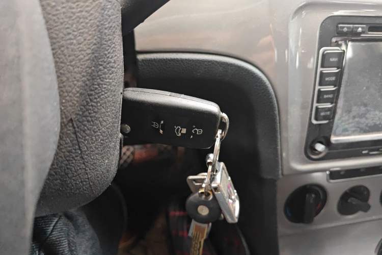 Used Volkswagen Lavida 2013 Restyled Classic 1.6L Automatic Comfort Edition