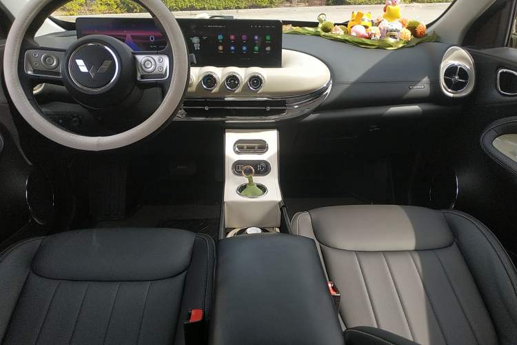 Used Wuling Bingo 2023 333 km Lingxi Connected+ Version Audio And AC Panel