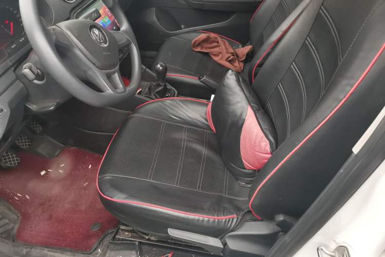 Used Volkswagen Jetta 2017 1.4L Manual Fashion Edition