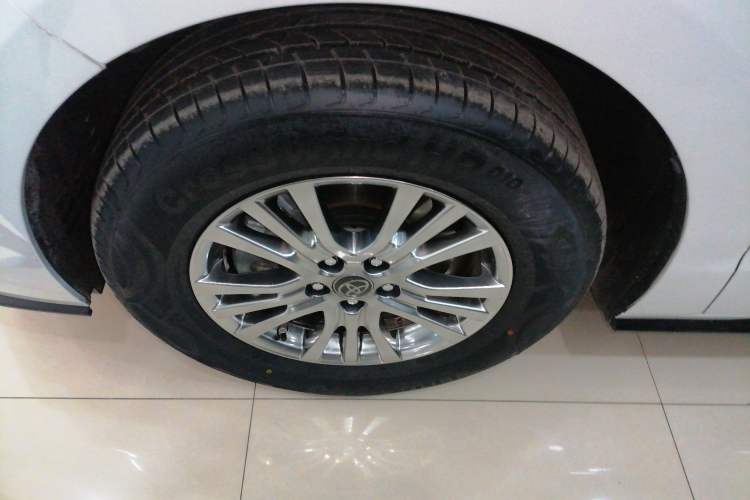 Used Toyota SIENNA 2021 2.5L Hybrid Premium Edition