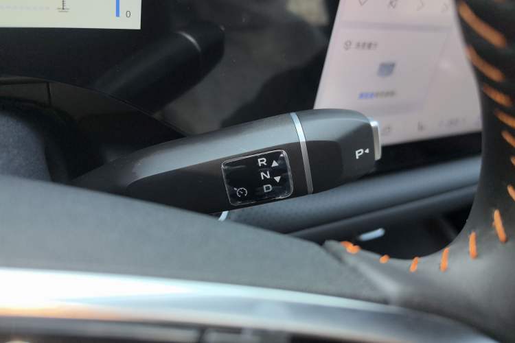 Used CHANGAN CS75 PLUS 2025 4th Generation 1.5T New Blue Whale Smart Flagship Version Gear Lever