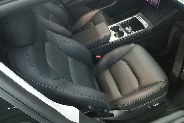 Used Tesla Model Y 2024 Rear-Wheel-Drive Version