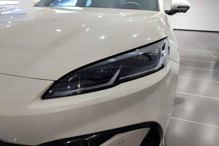 Used BYD Seal 06 New Energy 2025 DM-i Smart Drive 120KM Prestige Model
