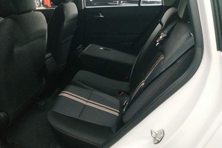 Used Hyundai ix25 2016 1.6T Dual-Clutch Two-Wheel Drive Smart GLS Model
