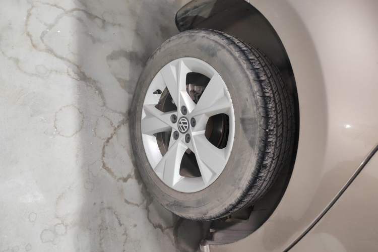 Used Volkswagen Bora 2014 1.6L Manual Comfort Model
