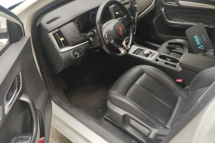 Used Roewe i6 New Energy 2019 PLUS 50T 4G Connected Glory Luxury Edition
