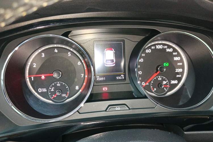 Used Volkswagen Tiguan L 2019 330TSI Automatic Two-Wheel Drive Smart Luxury Version China VI Standard