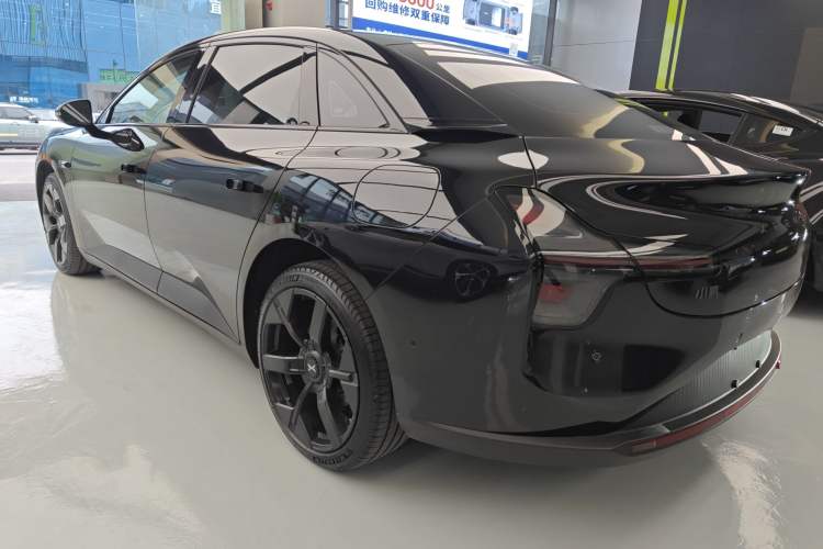 Used XPeng MONA M03 2024 620 with Ultra-Long Range