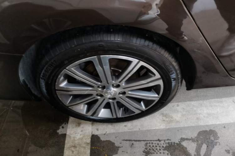 Used Peugeot 408 2014 1.8L Automatic Luxury Edition
