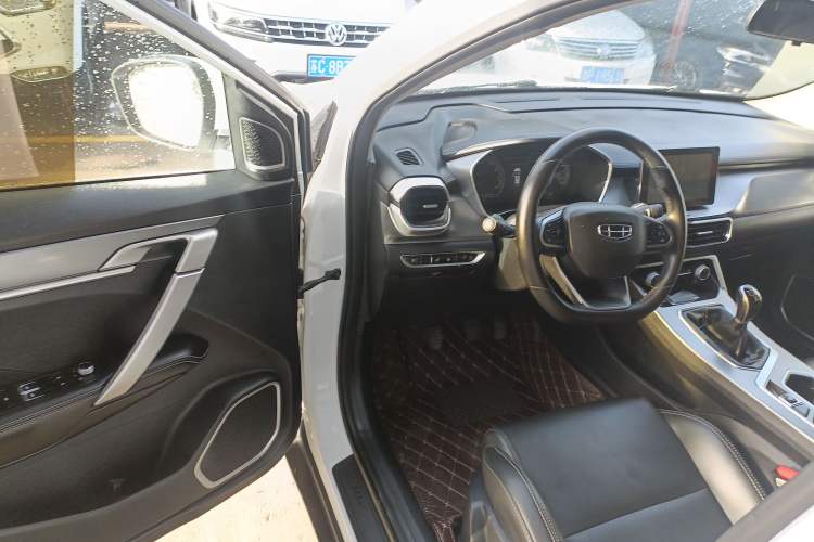 Used Geely Auto Coolray 2020 PRO 240T Manual Shooter
