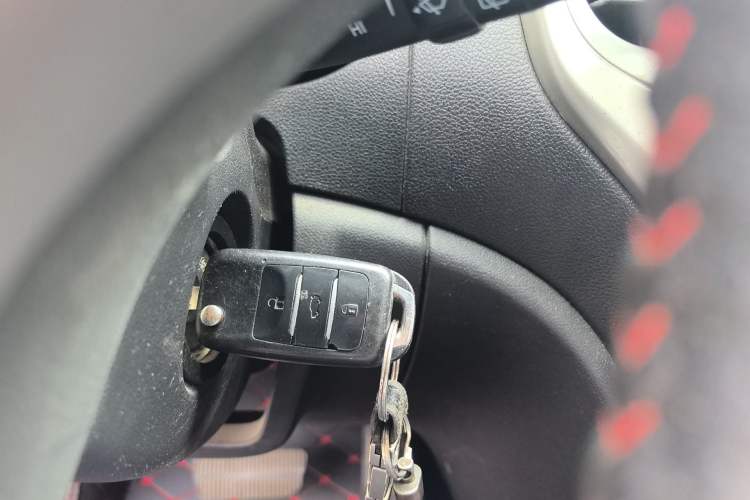 Used CHANGAN CS35 2014 1.6L Automatic Luxury Model China IV Standard Vehicle Key