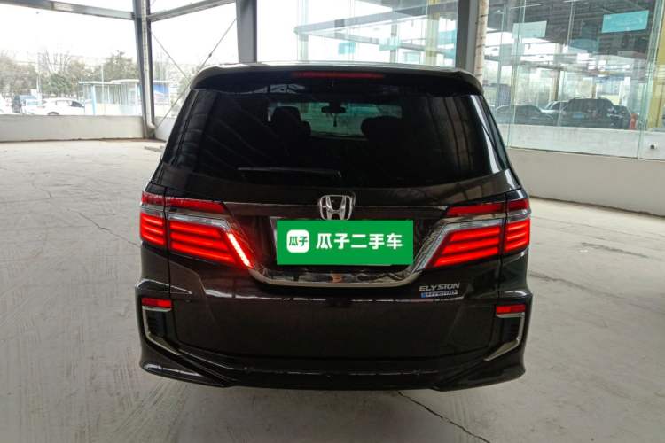 Used Honda Elysion 2019 2.0L Hybrid Luxury Edition