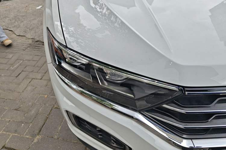 Used Volkswagen T-ROC 2020 280TSI DSG Two-Wheel Drive Comfort Version
