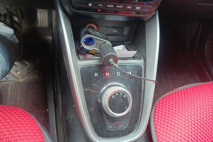 Used Baojun 510 2017 1.5L Automatic Fashion Model Gear Lever