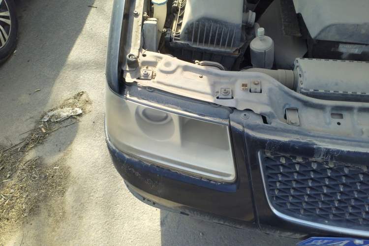 Used Volkswagen Santana Vista 2008 1.8L Manual Sishang Model Right Front Headlight