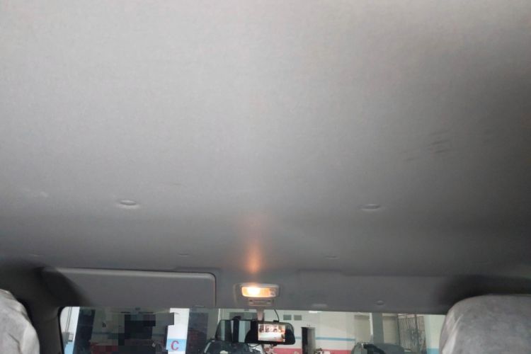 Used SRM New Energy E3L 2024 Standard 6-Seater Bus Headliner