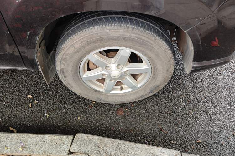 Used JMC Baodian 2020 2.5T Diesel Two-Wheel Drive Comfort Edition Long Wheelbase JX4D25A6L