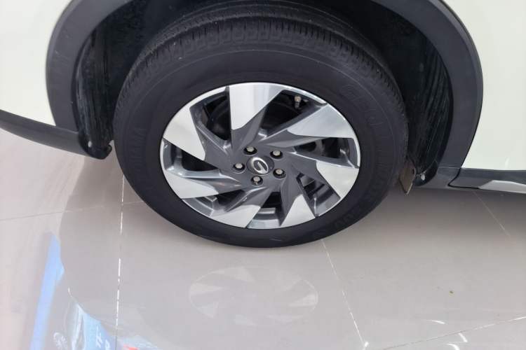 Used GAC Trumpchi GS4 2022 270T Automatic Smart Drive Navigation Edition Right Rear Wheel Hub