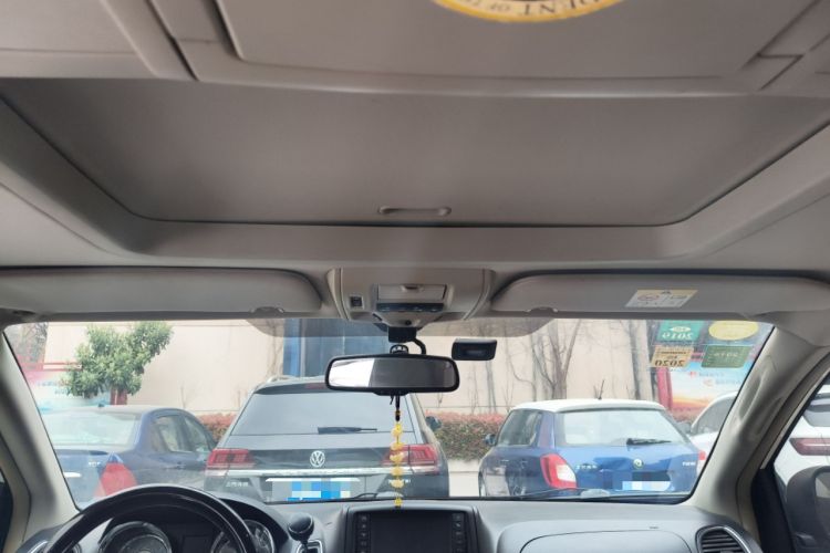 Used Chrysler Grand Voyager 2013 3.6L Luxury Edition Headliner