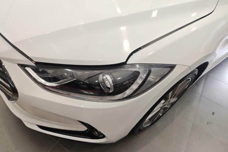Used Hyundai Elantra (6th Generation / Lingdong) 2016 1.6L Automatic ZhiXuan – Elite Version Left Front Headlight