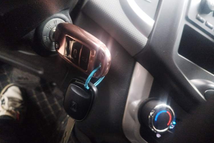 Used Oshan Benni E-Star 2021 National Edition Xin Yue Version (Fast-Charging Edition) Lithium Iron Phosphate (31.18 kWh)