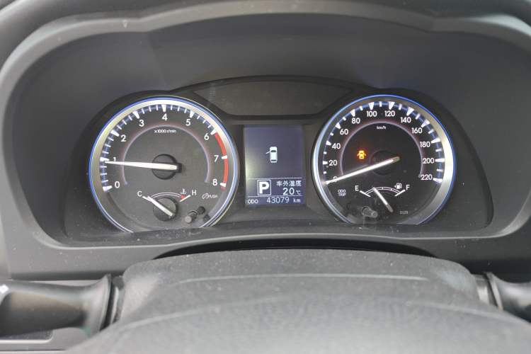 Used Toyota Highlander 2017 2.0T Four-Wheel Drive Luxury Edition 7 Seats Instrument Cluster