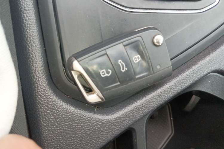 Used Volkswagen Tiguan L 2022 330TSI Automatic Two-Wheel Drive Comfort Edition Vehicle Key