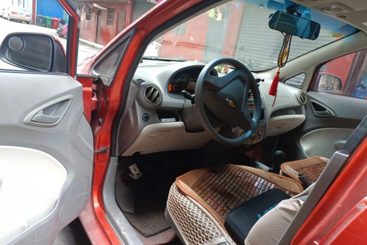 Used Chevrolet Sail 2013 Sedan 1.2L Manual Fashionable Happiness Edition
