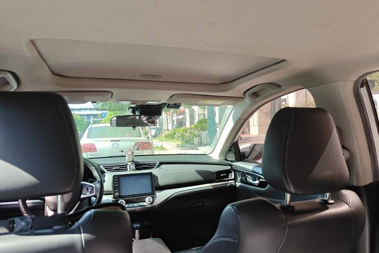 Used Honda Envix 2019 180TURBO CVT Prestige Edition China VI
